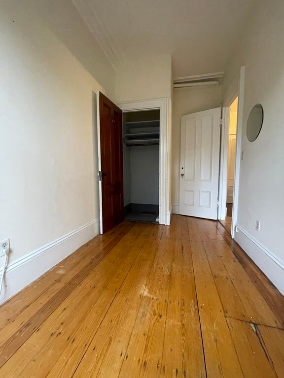 71 Montgomery St unit 2, Boston, MA 02116 - photo 7