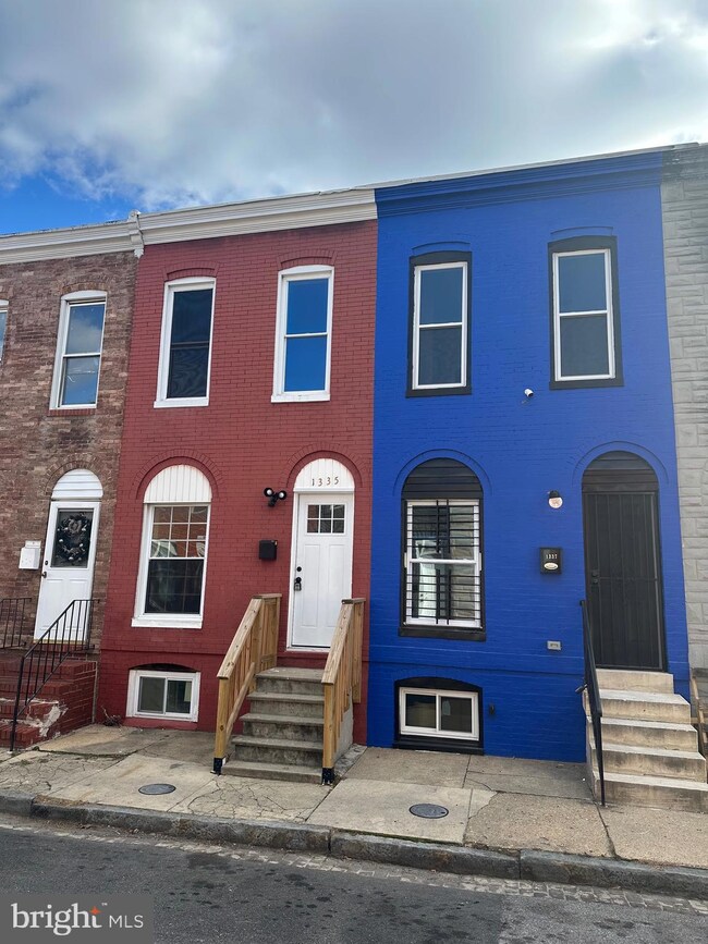 1337 Sargeant St, Baltimore, MD 21223 - photo 2