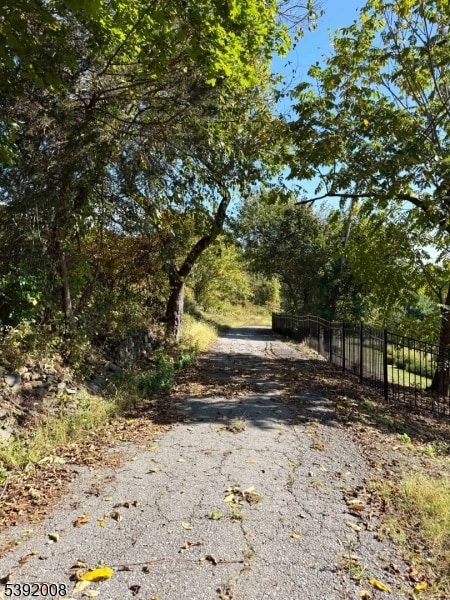 672 Uniontown Rd, Phillipsburg, NJ 08865 - photo 2