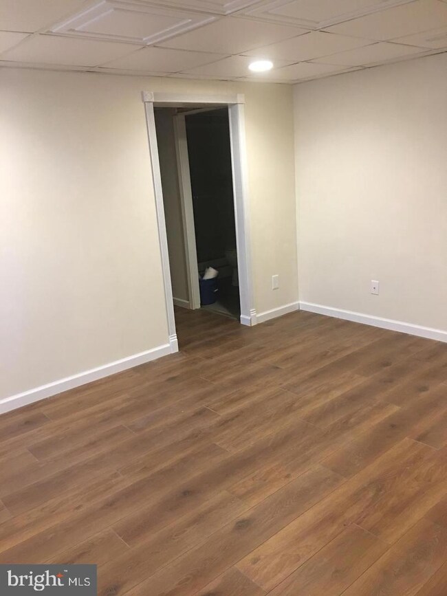 424 Westshire Dr, Catonsville, MD 21228 - photo 5