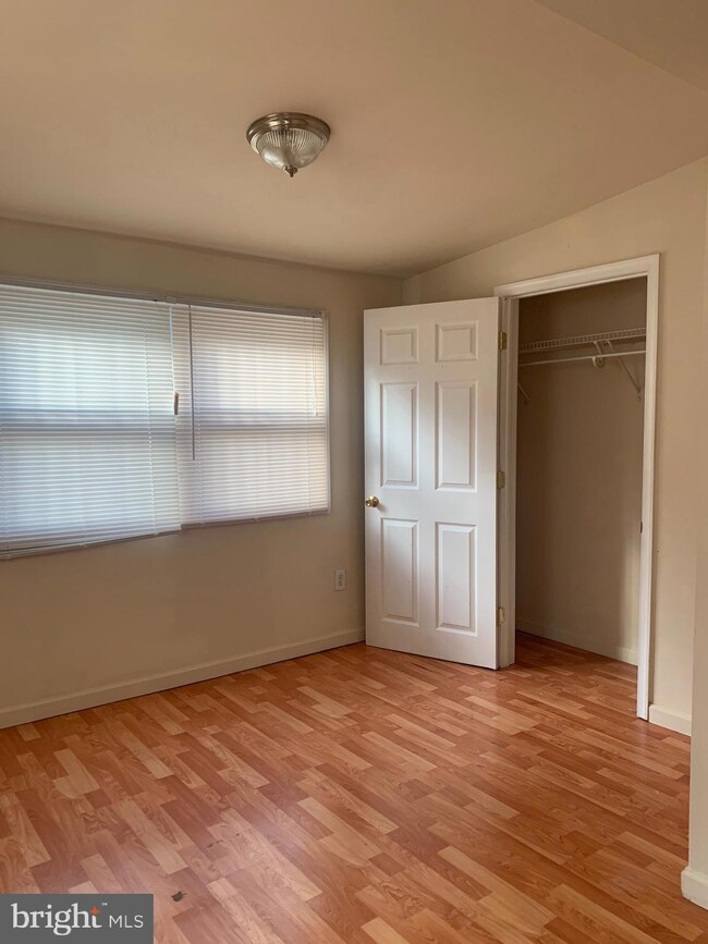 1540 N 18th St, Philadelphia, PA 19121 - photo 7