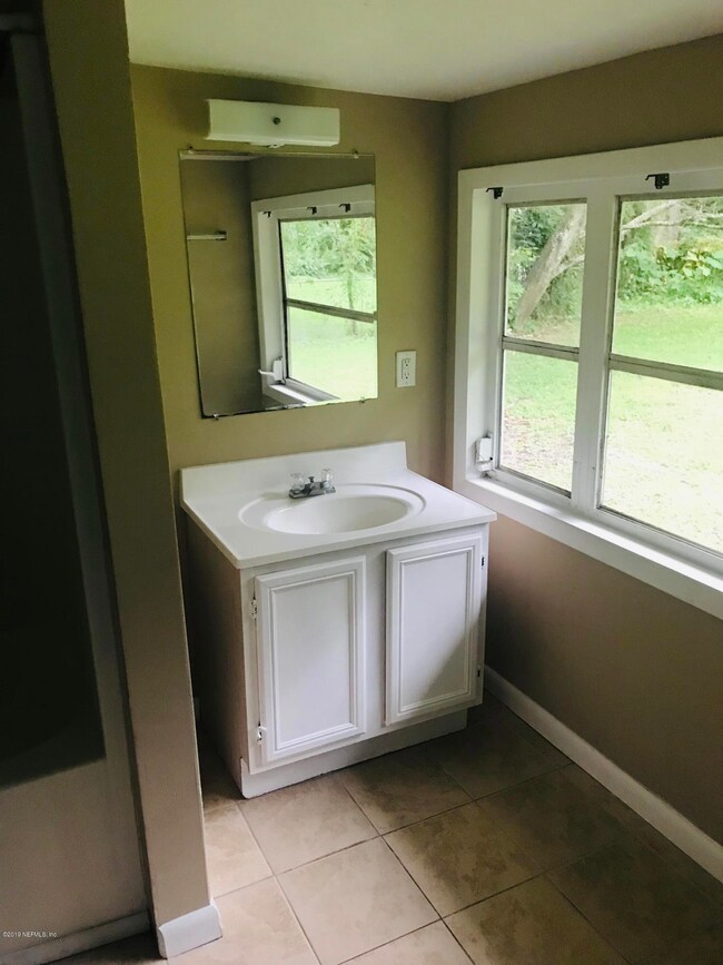 714A683C-A9F7-42A2-880D-6D622196484C