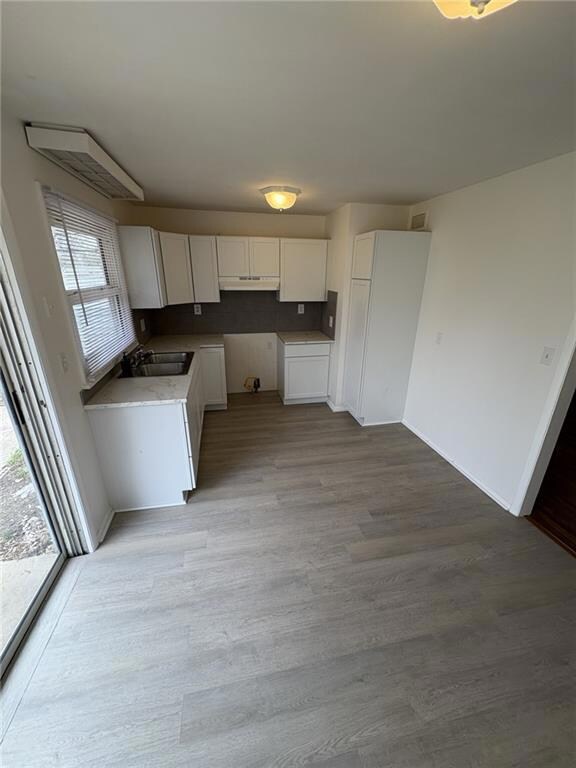 9315 Manchester Ave, Kansas City, MO 64138 - photo 6