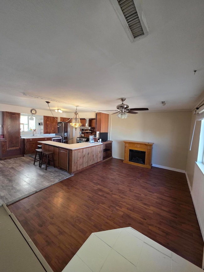 1106 Leonard Ave, Estancia, NM 87016 - photo 5