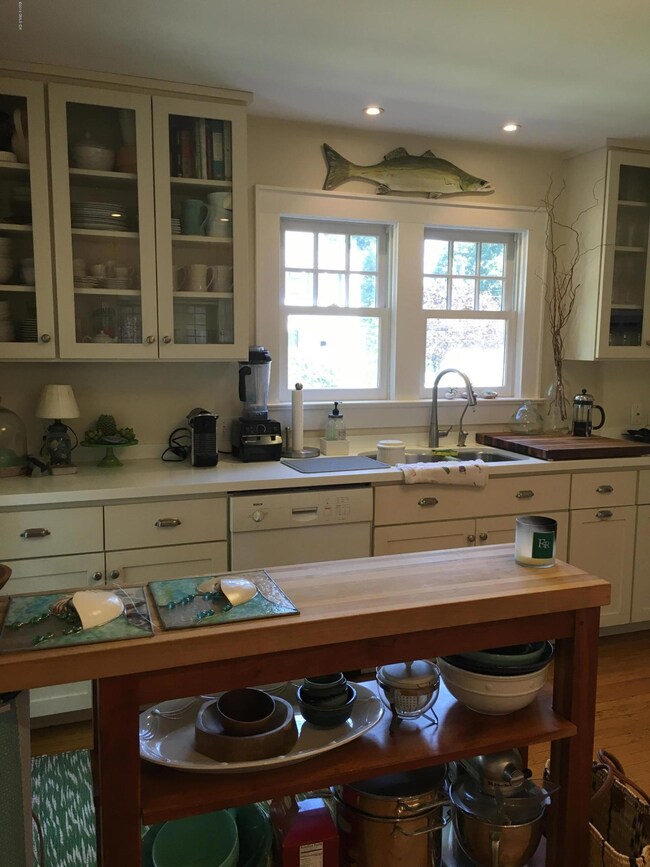 19 Salem St unit 1, Cos Cob, CT 06807 - photo 7