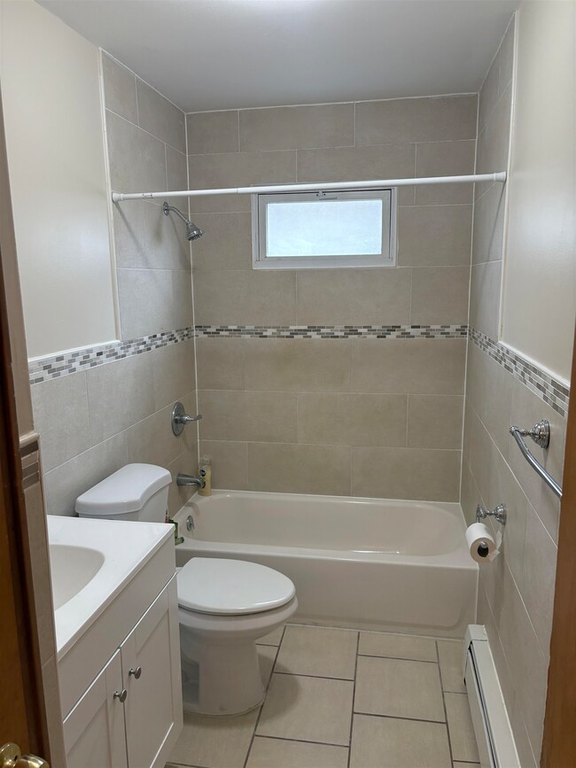 37 W 7th St unit 2, Bayonne, NJ 07002 - photo 7