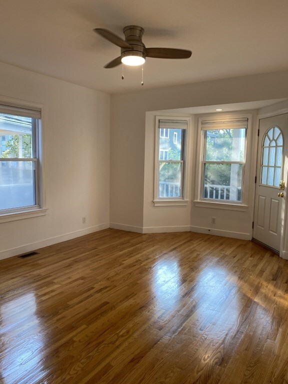 264 Walden St unit 1, Cambridge, MA 02138 - photo 5