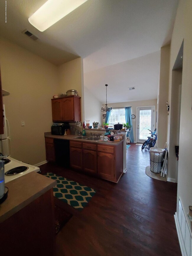 Breakfast Bar in Kitchen