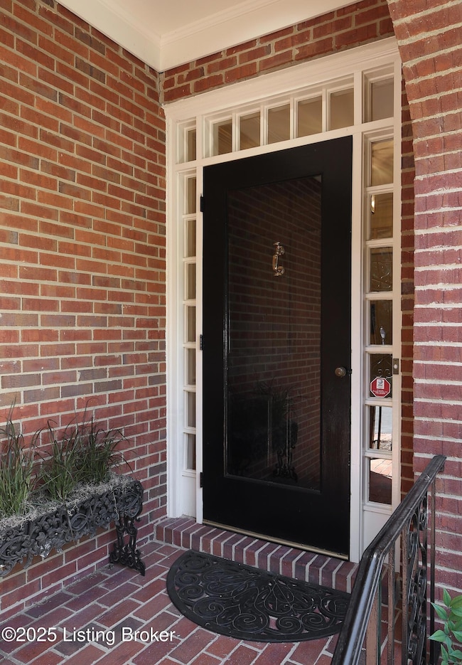 306 Penruth Ave, Louisville, KY 40207 - photo 3