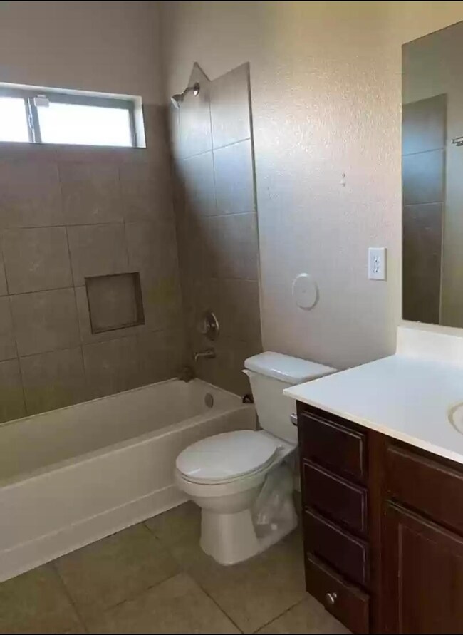 14200 Desert Sky Dr, Horizon City, TX 79928 - photo 6