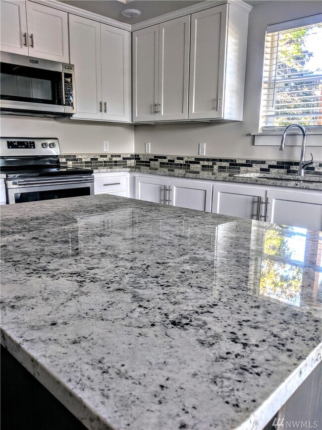 301 River Park Ave E unit 304, Wenatchee, WA 98801 - photo 7