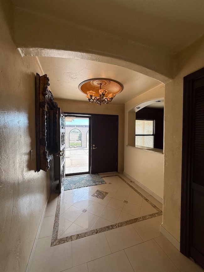 1016 E 4th St, Kinsley, KS 67547 - photo 4