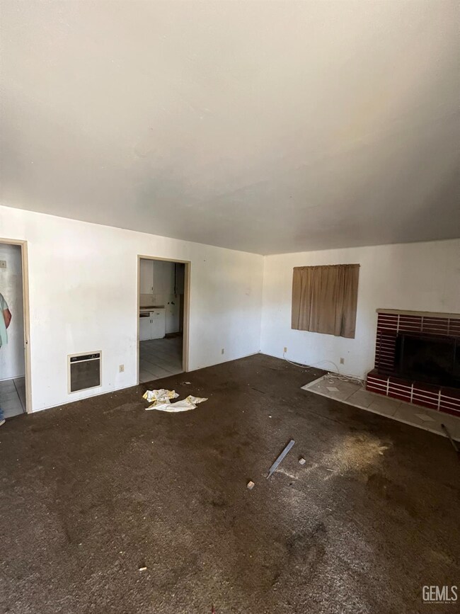 12116 Highway 178, Lake Isabella, CA 93240 - photo 5