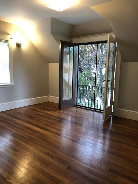 16 Buchanan Cir unit 2, Lynn, MA 01902 - photo 5