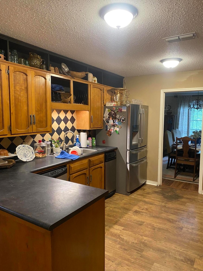 B13 Kitchen