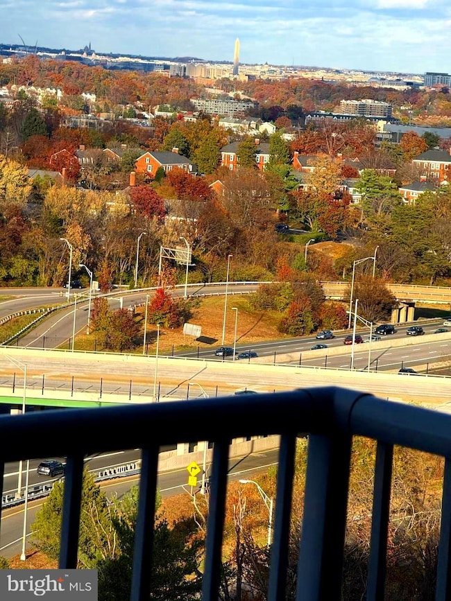 Park Place Condominium unit 1409, Alexandria, VA 22302 - photo 5