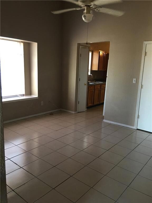 1593 Hartsdale Dr unit A, Horizon City, TX 79928 - photo 2