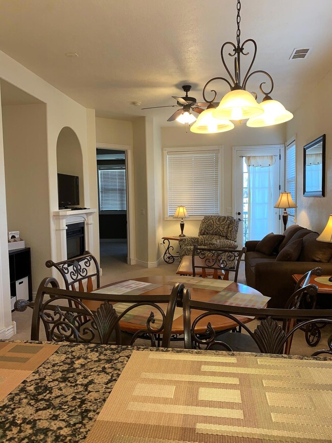 33 Blue Bird Way unit 2, Branson, MO 65616 - photo 4