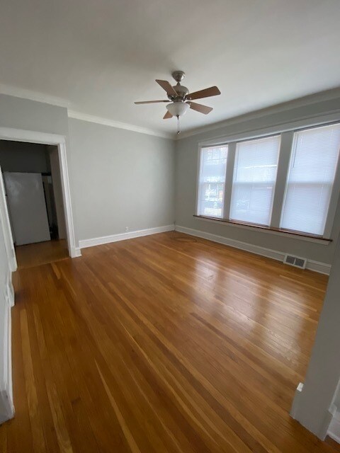 2125 W Ainslie St unit 1, Chicago, IL 60625 - photo 7