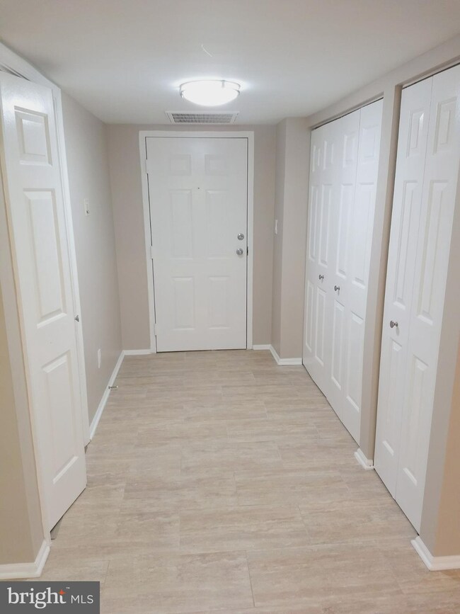 2903 Fallstaff Rd unit 603, Baltimore, MD 21209 - photo 2