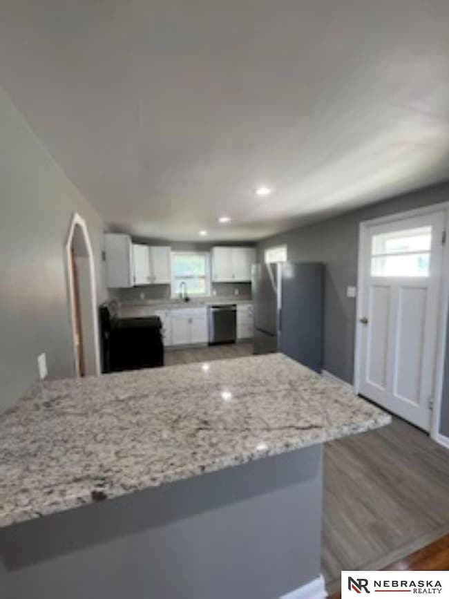 6524 Charles St, Omaha, NE 68132 - photo 7