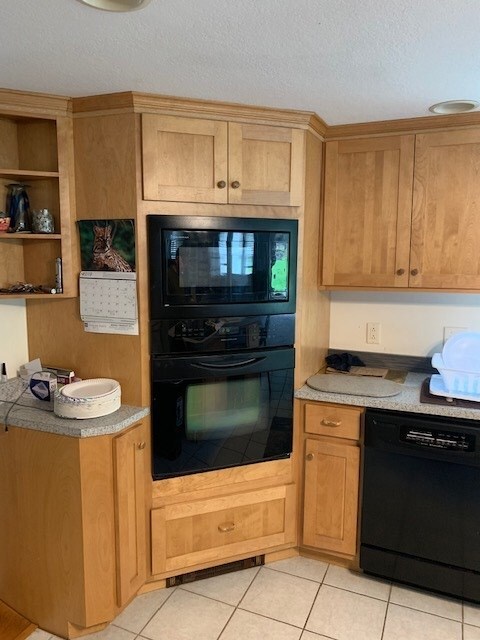 37 Mechanic St, Lancaster, NH 03584 - photo 6