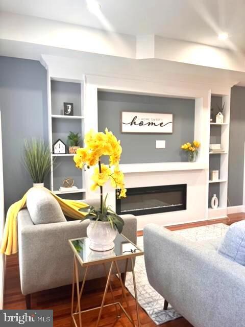 810 N Lakewood Ave, Baltimore, MD 21205 - photo 7