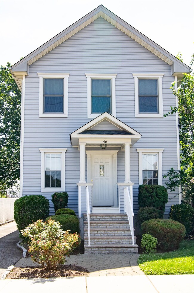 46 Grand St, Little Ferry, NJ 07643 - photo 2