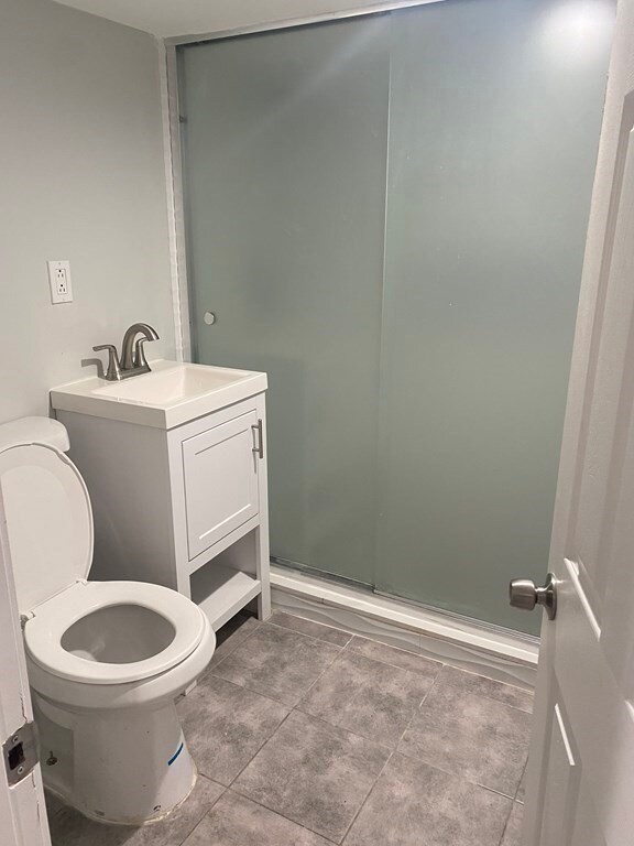 32 Dawes St unit 34, Springfield, MA 01109 - photo 7