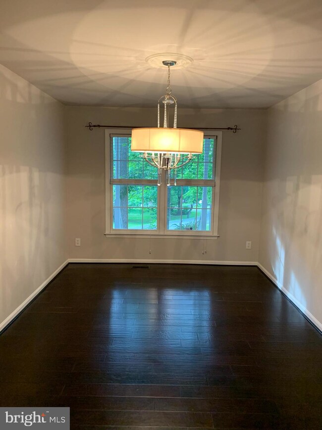 3201 Titanic Dr, Stafford, VA 22554 - photo 2