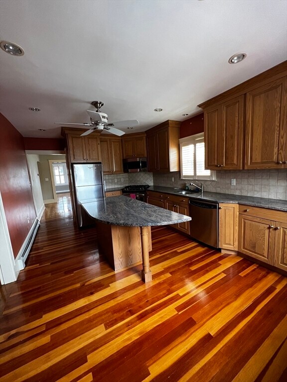 151 4th St unit 2, Medford, MA 02155 - photo 3