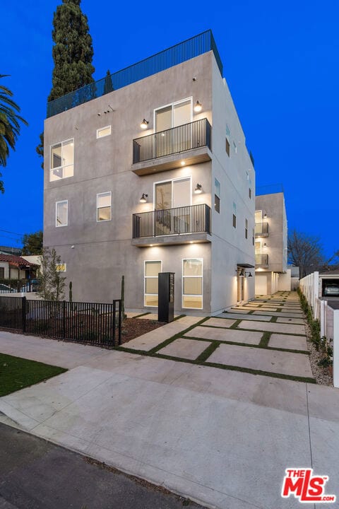 5722 Fulcher Ave unit 1, Los Angeles, CA 91601 - photo 3