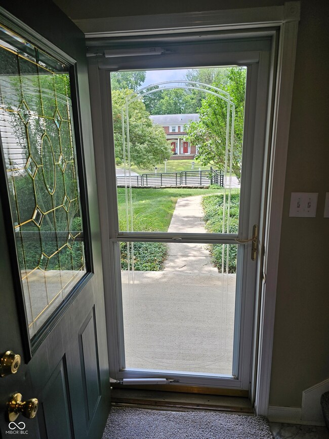 212 Walter St, Carmel, IN 46032 - photo 3