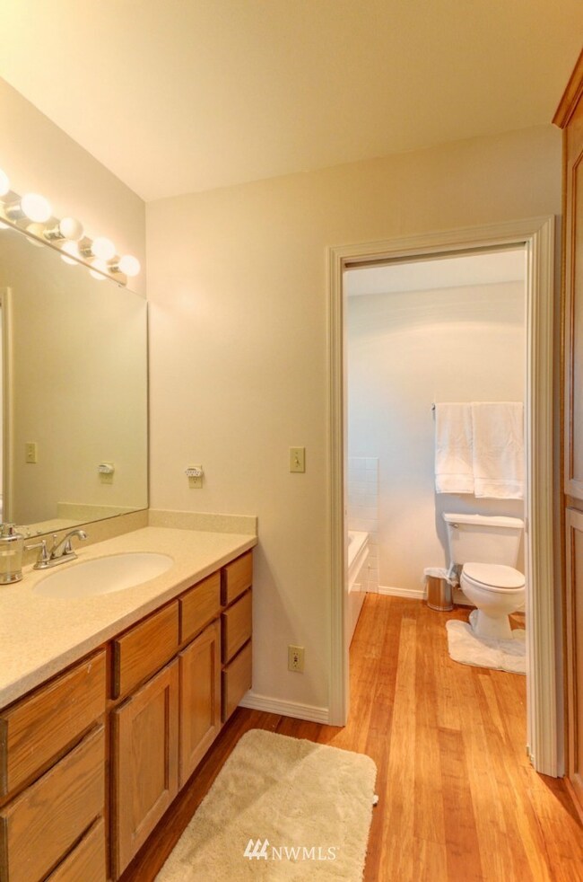 Master bathroom with Quartz countertops.