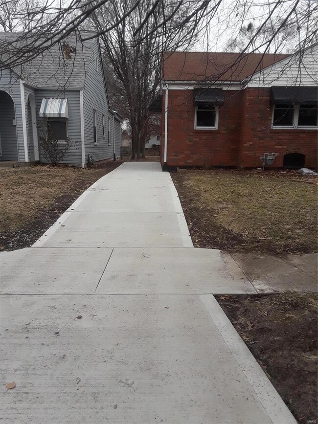 new concrete driveway