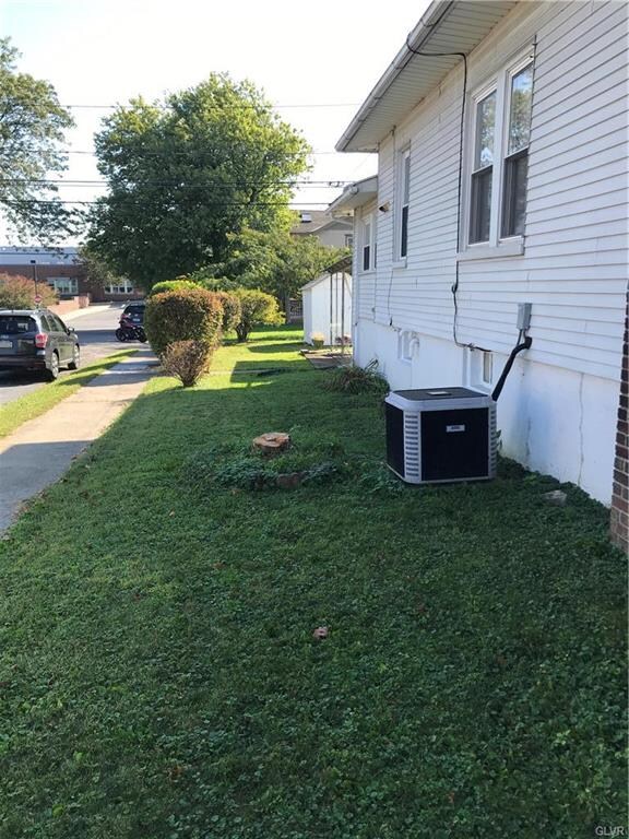 1224 Wood St, Bethlehem, PA 18018 - photo 4