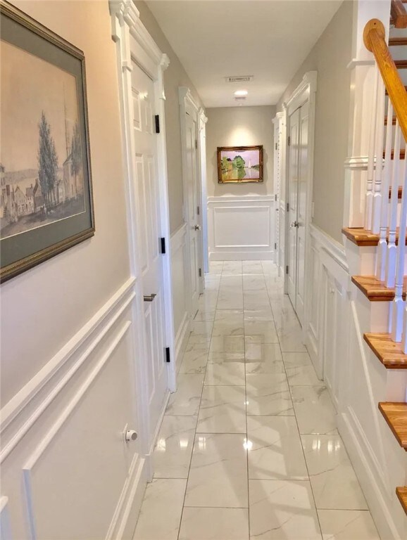 307 Corey Ln, Middletown, RI 02842 - photo 3