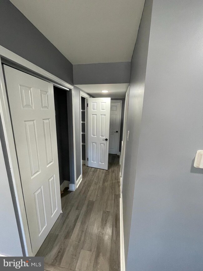 11920 Waldemire Dr unit 1, Philadelphia, PA 19154 - photo 6