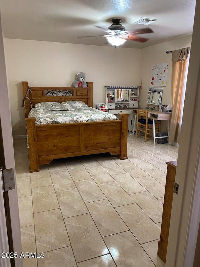 Bedroom 1-2
