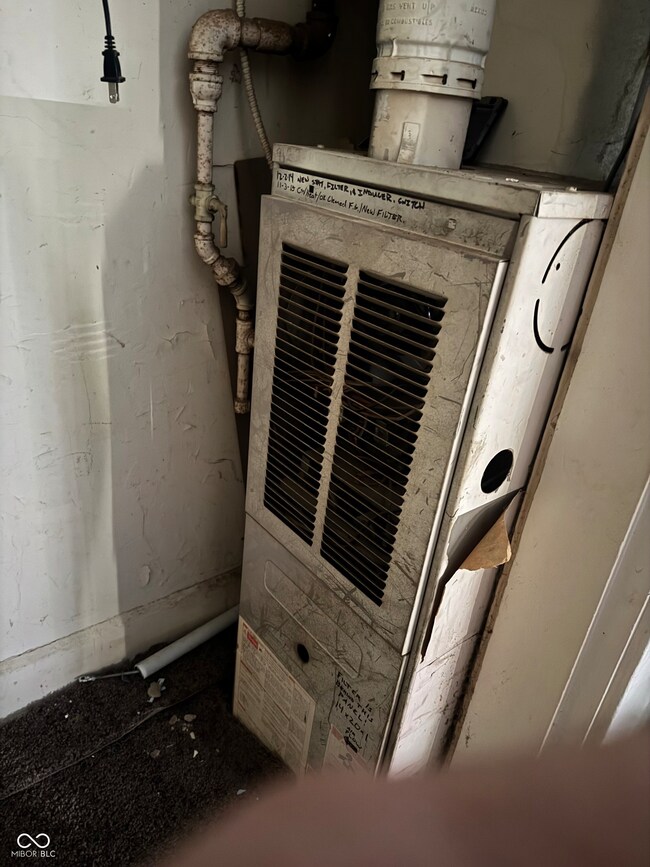 367 S Butler Ave, Indianapolis, IN 46219 - photo 7