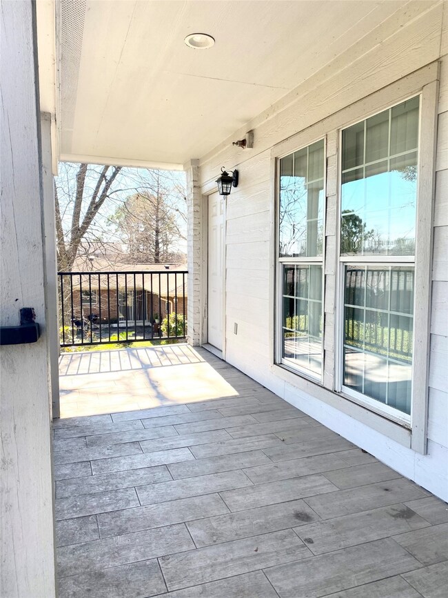 6414 Sloan St unit 8, Houston, TX 77087 - photo 2