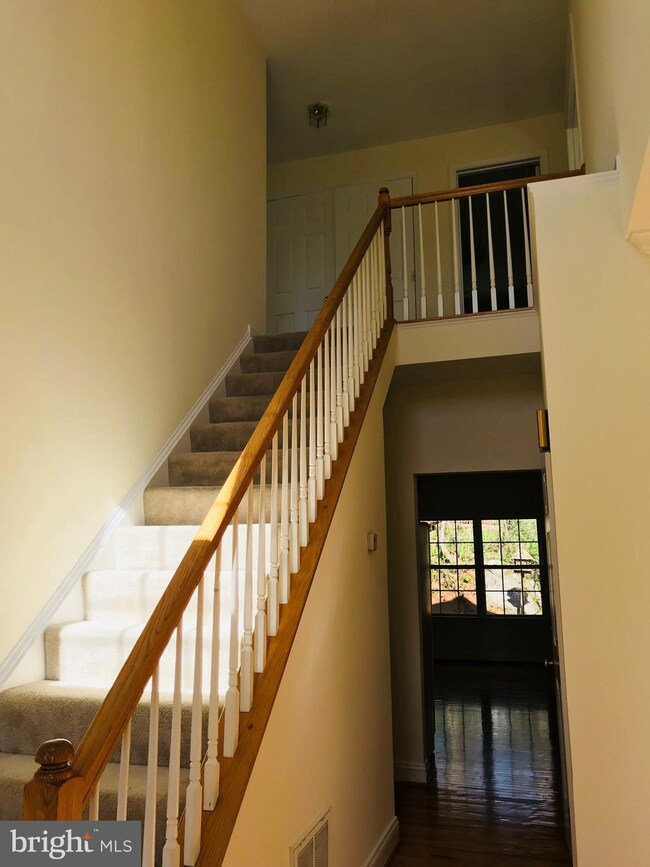 1909 Harvest Dr, Winchester, VA 22601 - photo 2