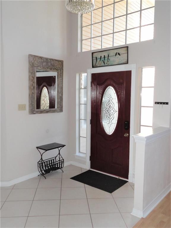 TWO STORY ENTRANCE FOYER