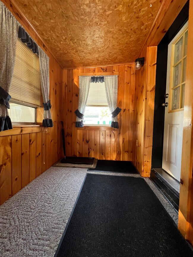 24 Olive St, Swanton, VT 05488 - photo 6