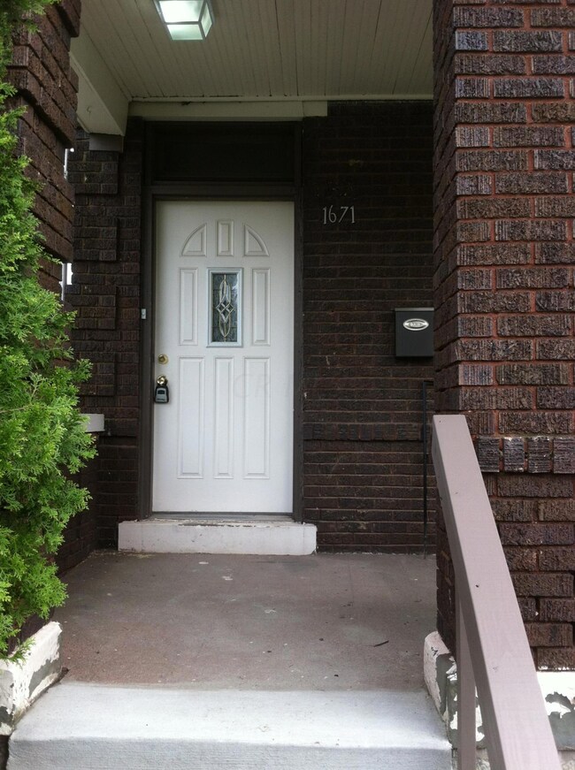 bryden_front_door
