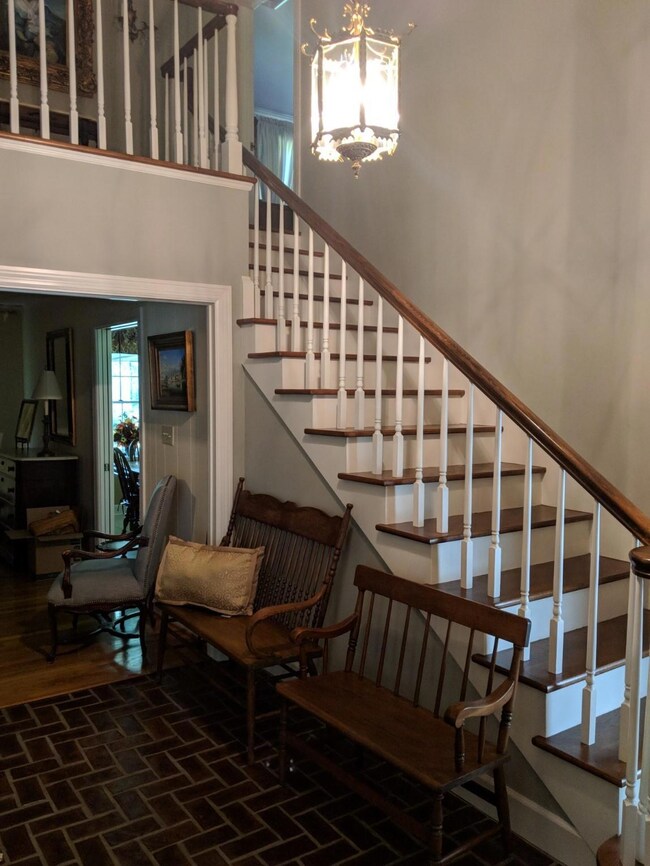 202 Hillwood Cir, Manchester, TN 37355 - photo 3