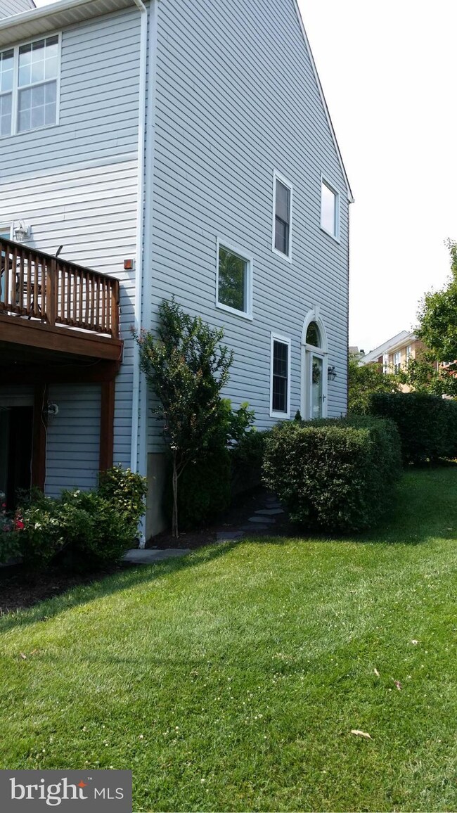 1408 River Mist Ct, Stoney Beach, MD 21226 - photo 4