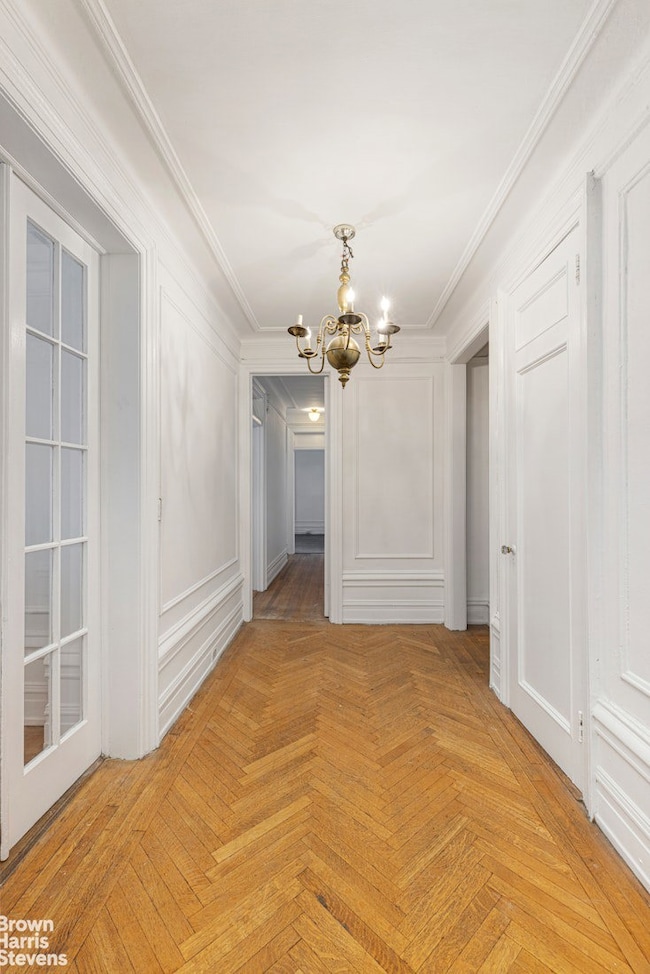 The Alameda unit 3E, New York, NY 10024 - photo 6