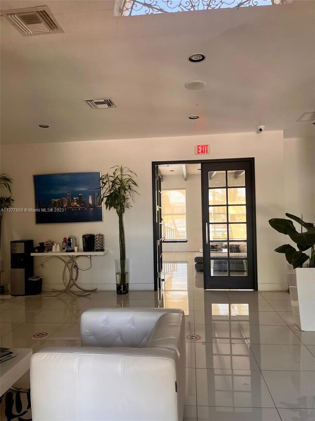 4440 NW 107th Ave unit 2057, Doral, FL 33178 - photo 5