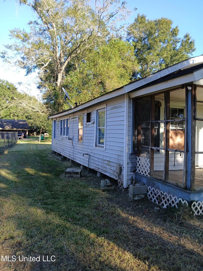 4712 First St, Moss Point, MS 39563 - photo 6